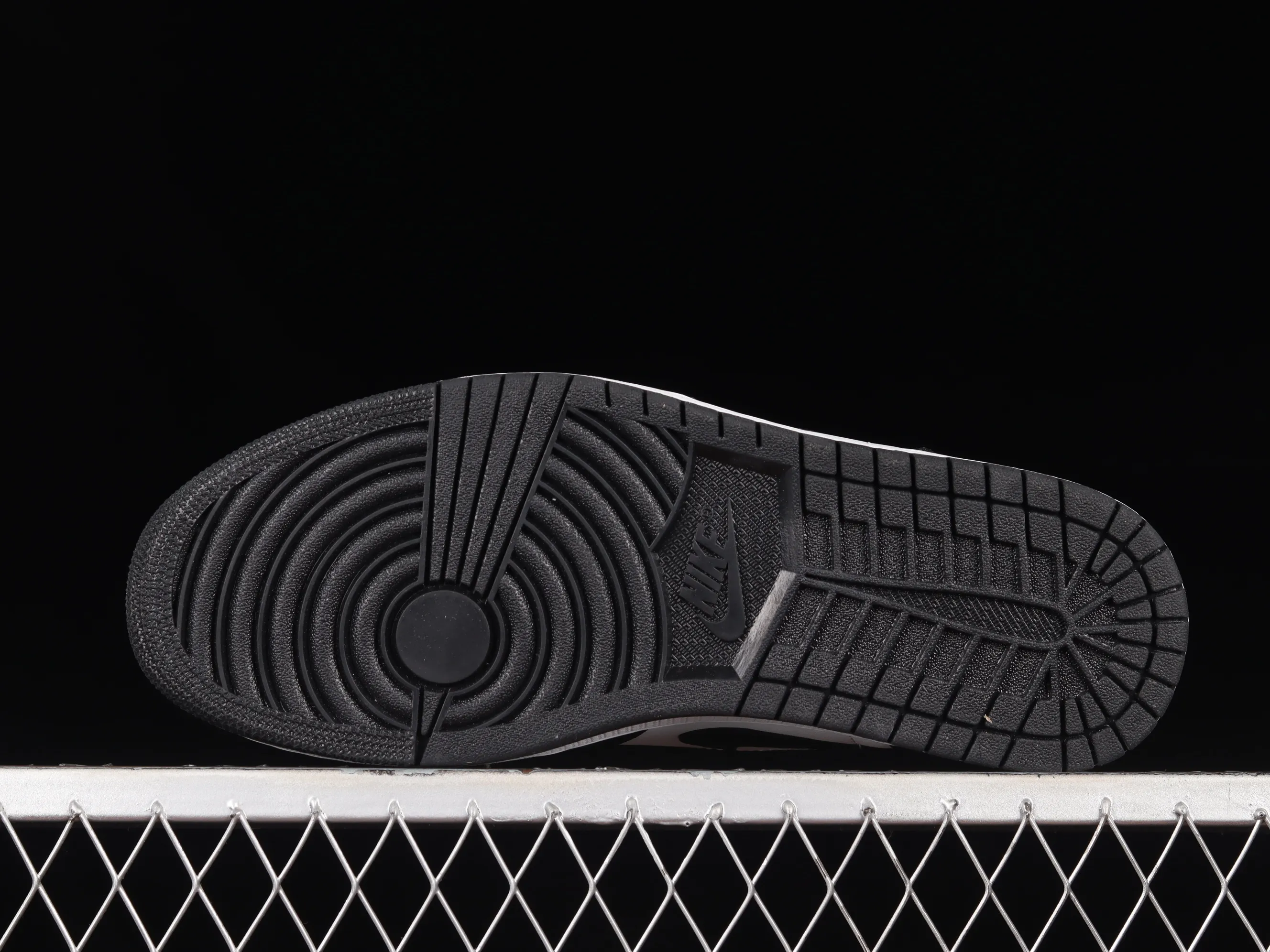 All categories Air Jordan Jordan series basketball shoes Air Jordan 1 Low Air Jordan 1 Low "Panda" AJ1 Joe 1 Panda low-top basketball shoes DC0774-101